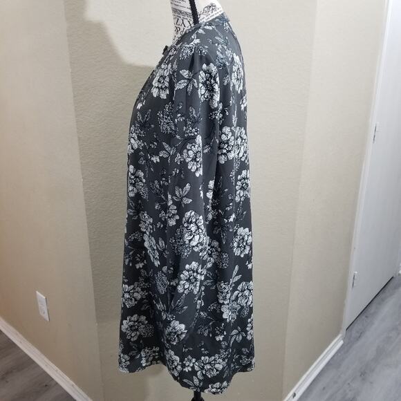 PEACH Love California floral top‎ size small - Picture 3 of 7